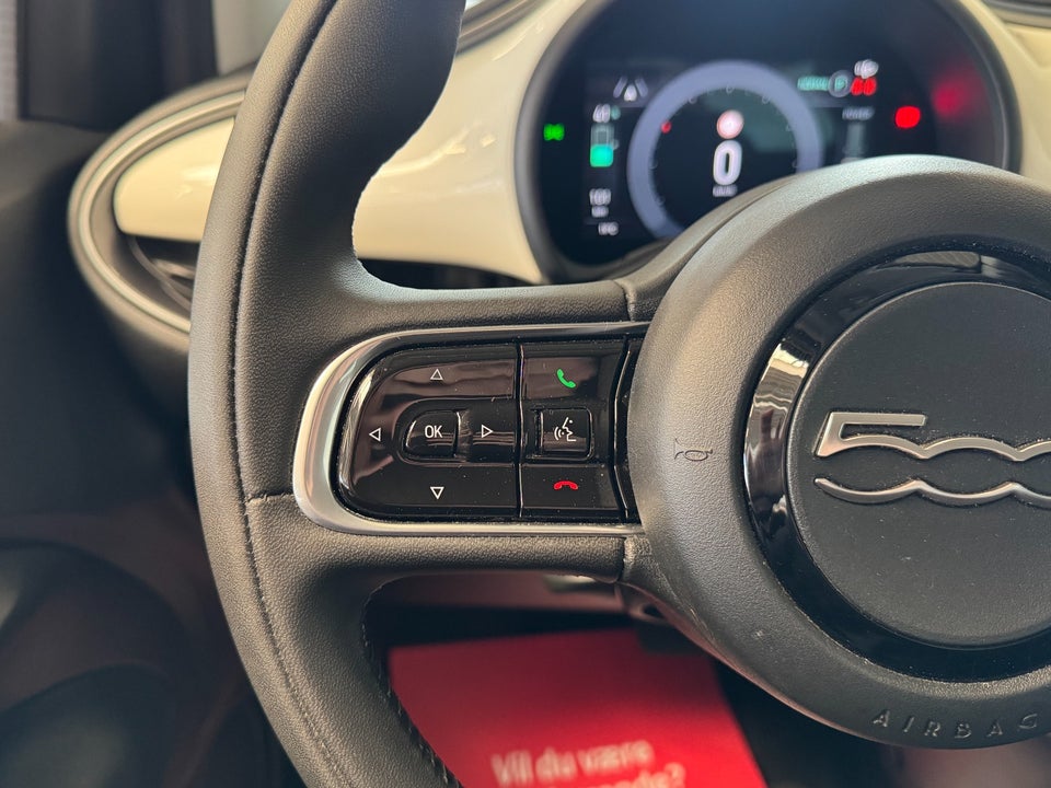 Fiat 500e 42 Icon 3d