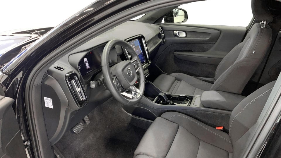 Volvo XC40 P6 ReCharge Core 5d