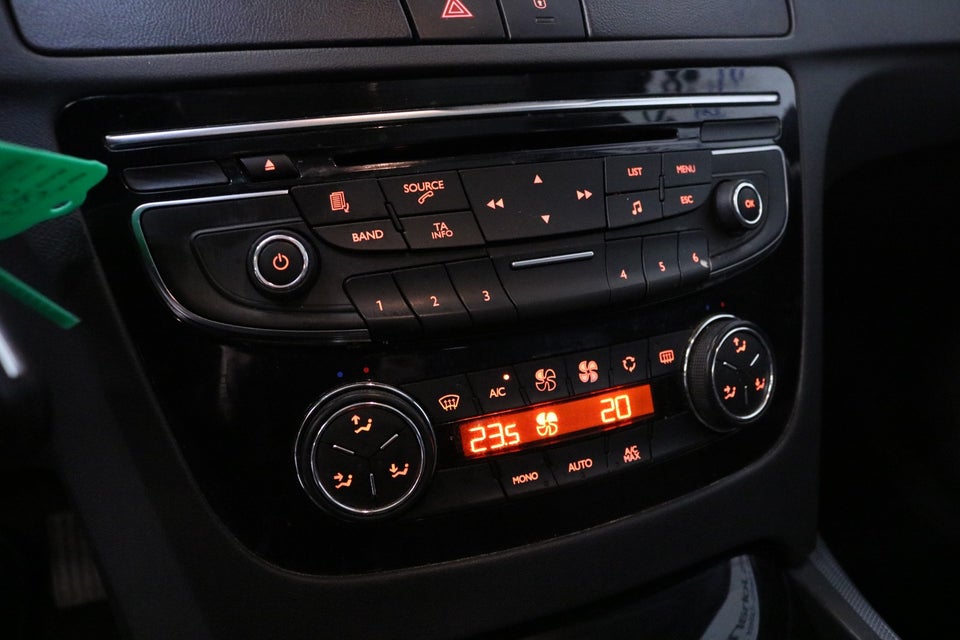 Peugeot 508 2,0 HDi 140 Allure SW 5d