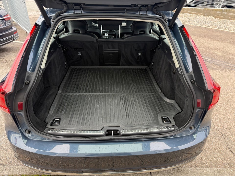 Volvo V90 2,0 T6 ReCharge Inscription aut. AWD 5d