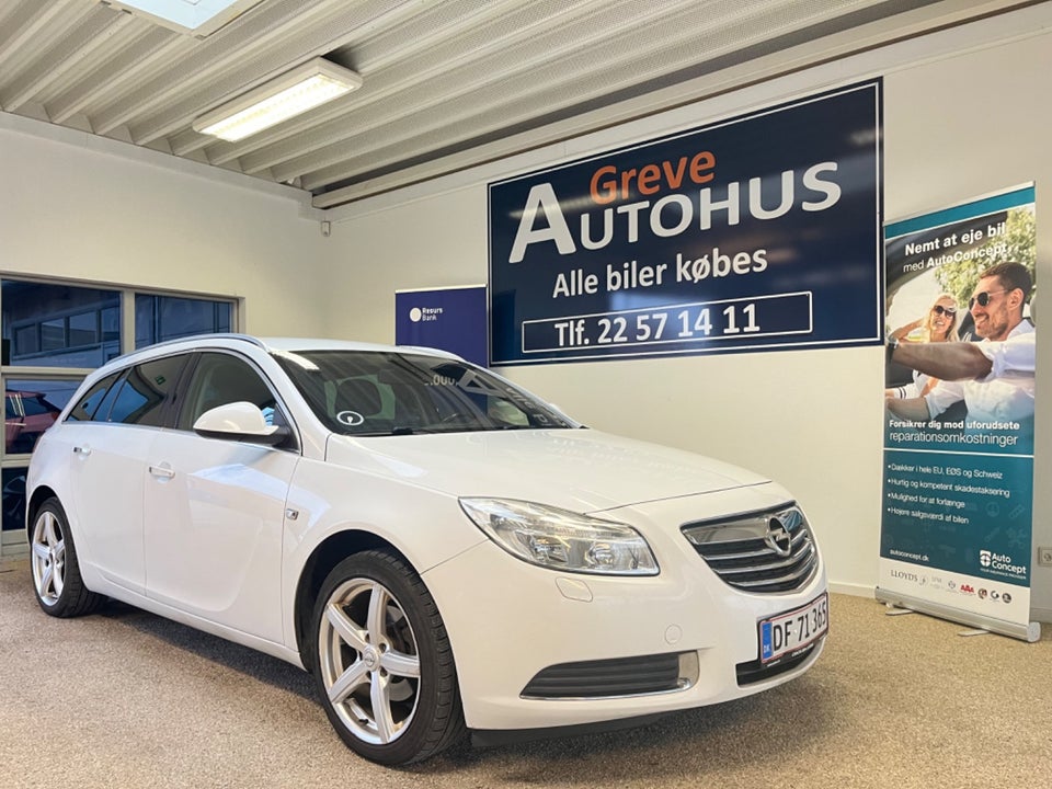 Opel Insignia 1,8 Cosmo Sports Tourer 5d