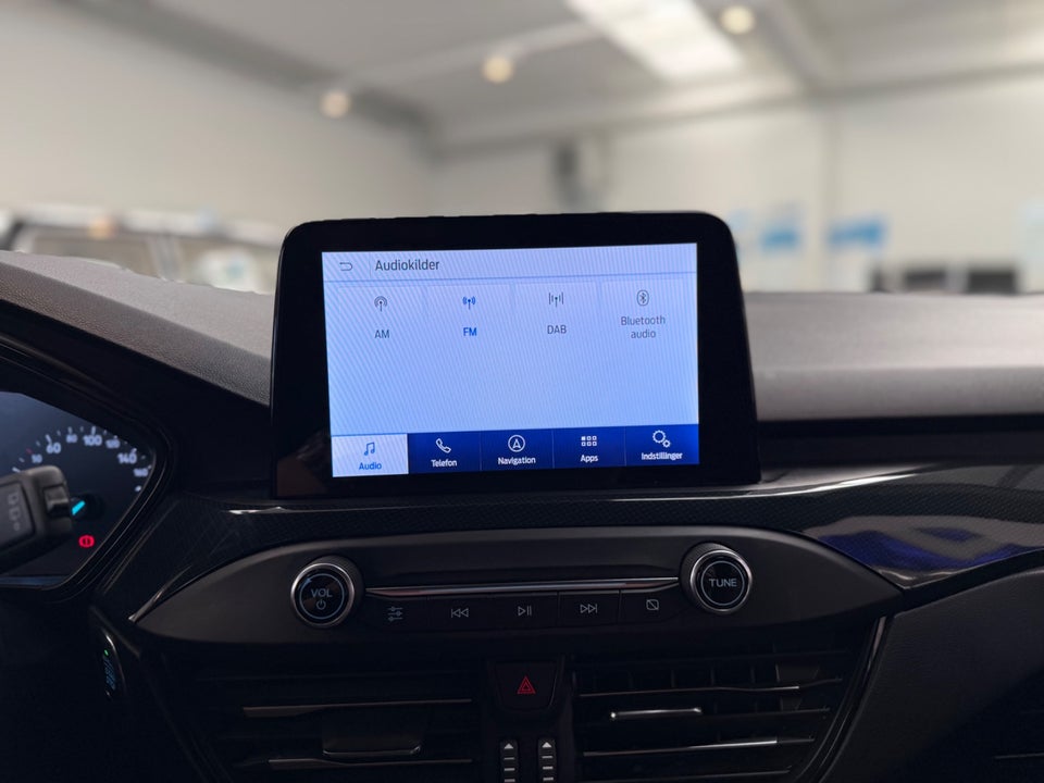 Ford Focus 1,0 EcoBoost mHEV ST-Line stc. 5d
