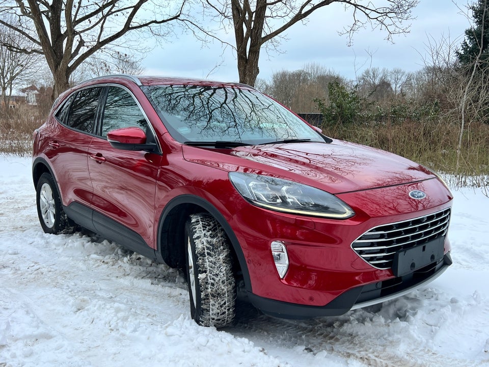 Ford Kuga 2,5 PHEV Titanium X CVT 5d