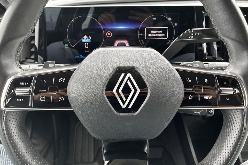 Renault Megane E-Tech 40 Equilibre 5d