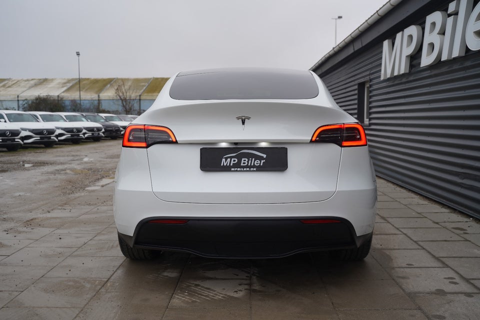 Tesla Model Y RWD 5d