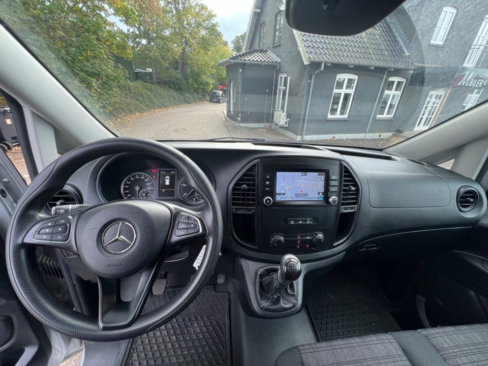 Mercedes Vito 114 2,2 CDi More L