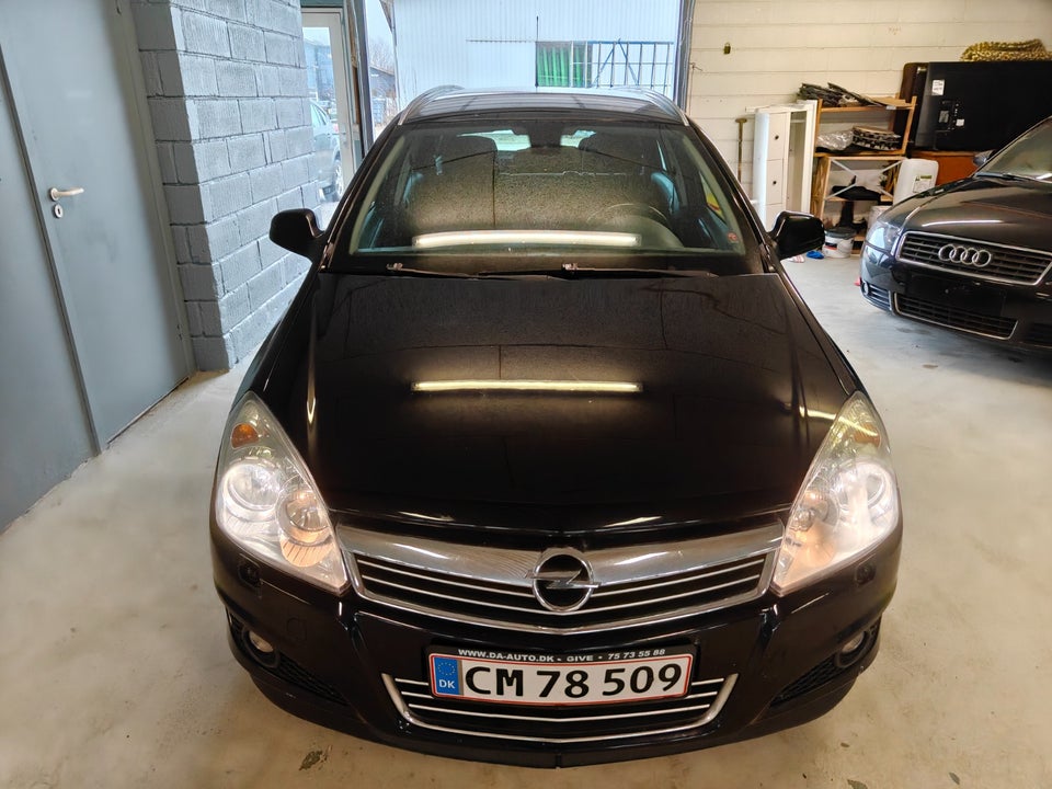 Opel Astra 1,7 CDTi 110 Enjoy Sports Tourer 5d