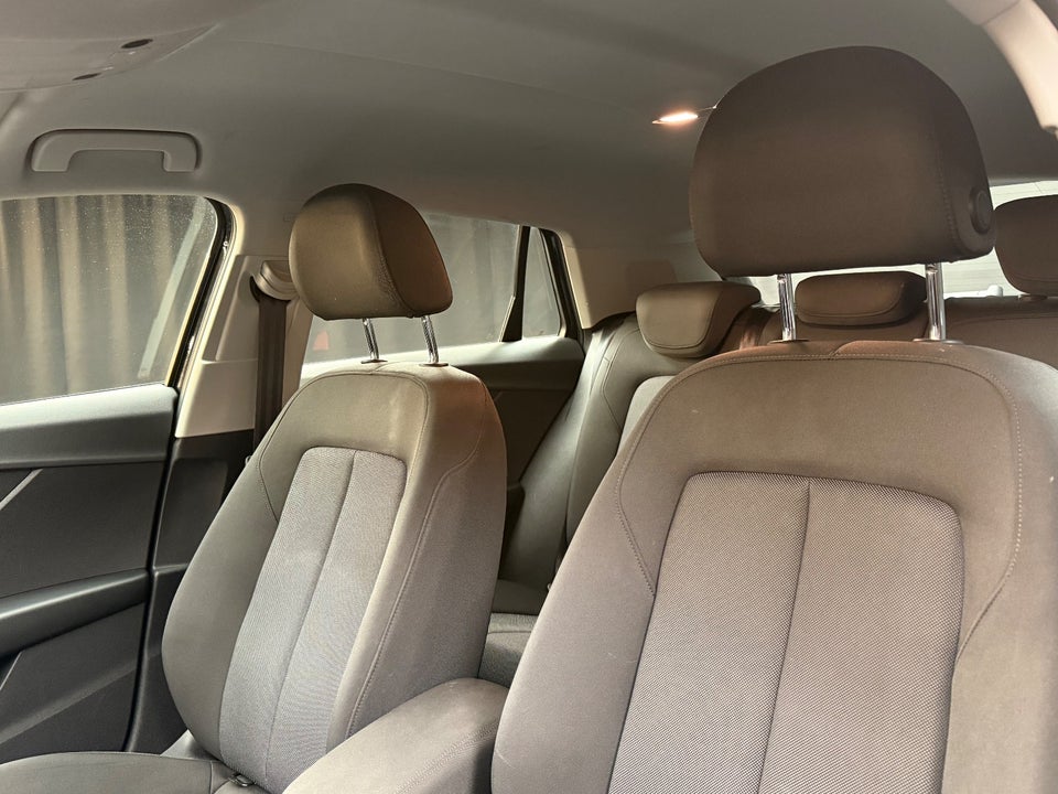 Audi Q2 35 TFSi Prestige S-tr. 5d