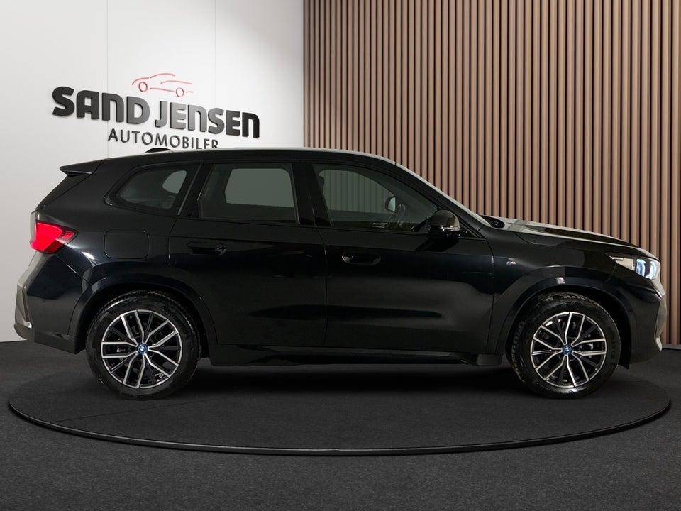 BMW iX1 xDrive30 M-Sport Premium 5d