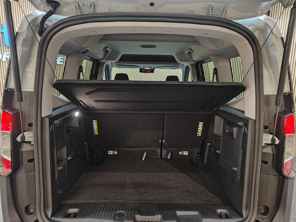 Ford E-Tourneo Courier 46 Active
