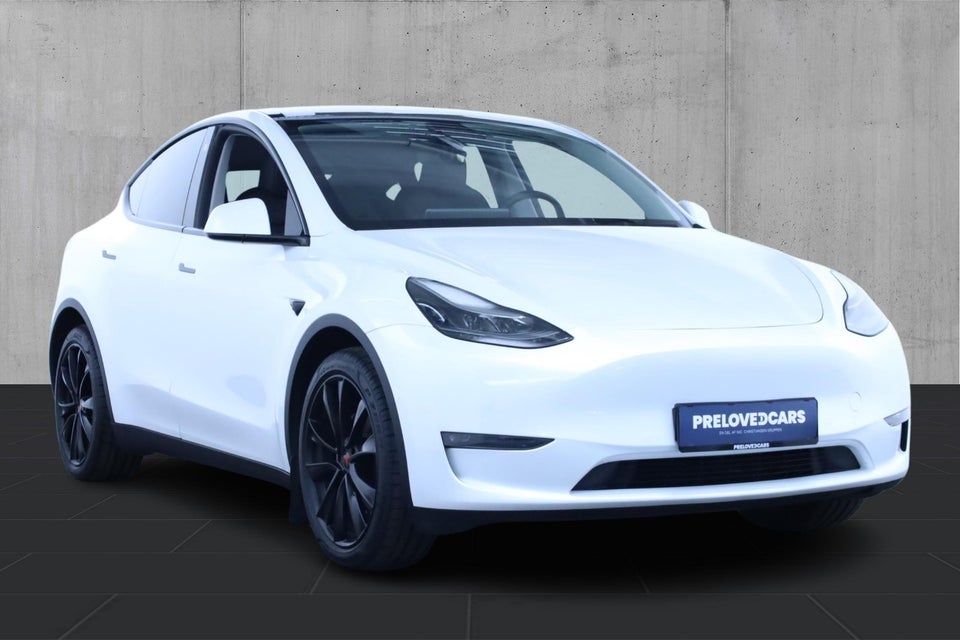 Tesla Model Y Long Range AWD 5d