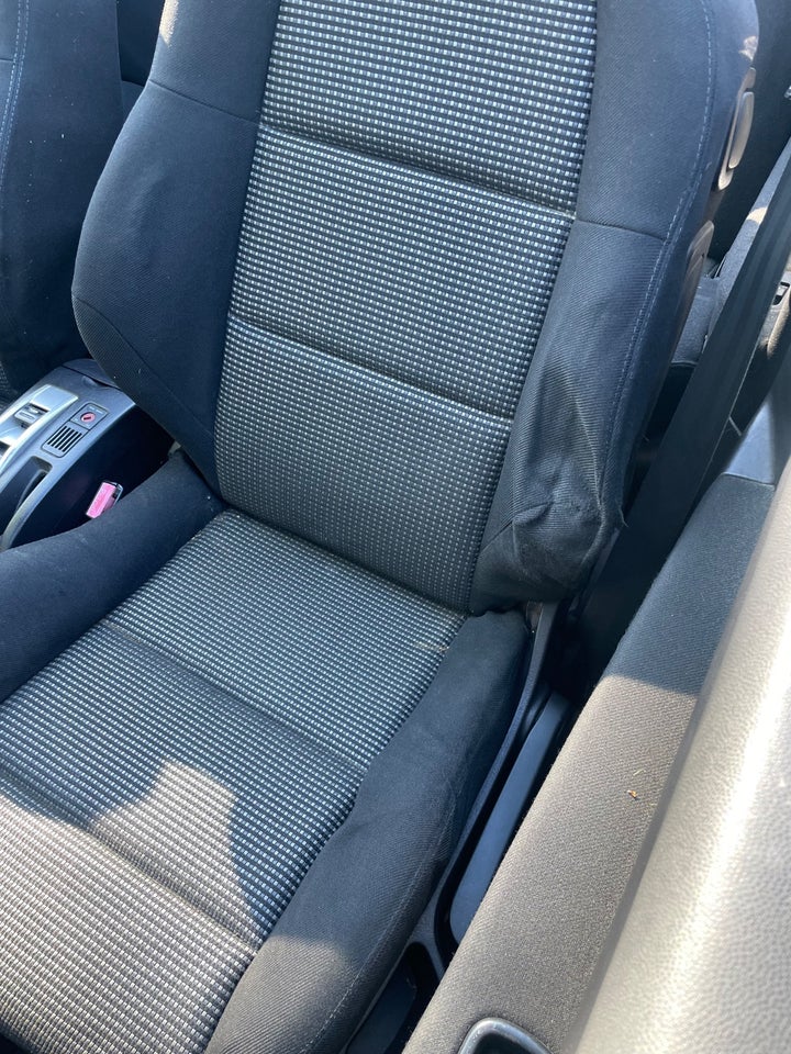 Peugeot 307 2,0 16V 180 CC 2d