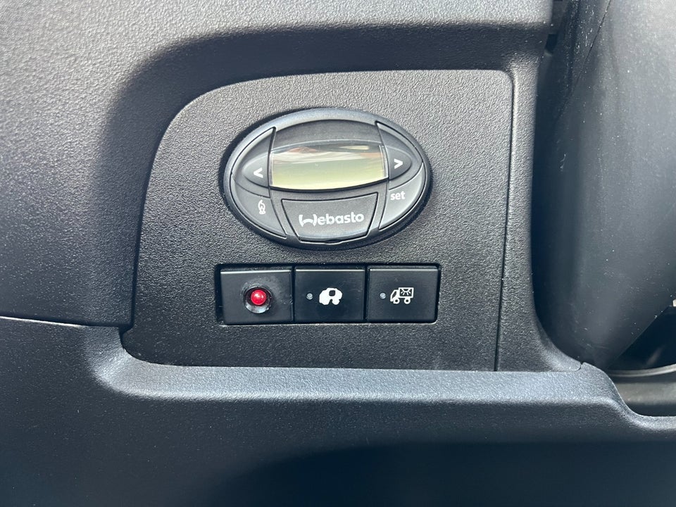 Iveco Daily 2,3 35S13 Alukasse m/lift 2d
