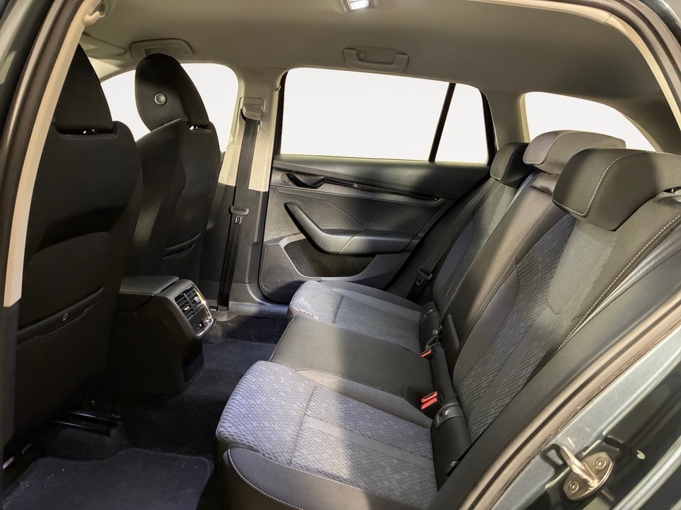Skoda Octavia 1,5 eTSi 150 Style Combi DSG 5d