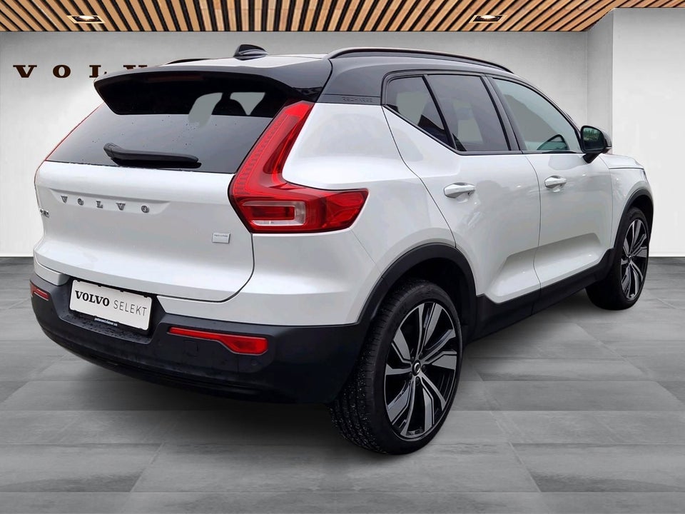 Volvo XC40 P6 ReCharge Pro 5d