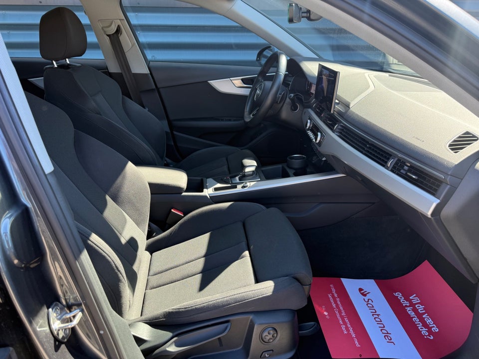 Audi A4 40 TDi S-line Avant S-tr. 5d