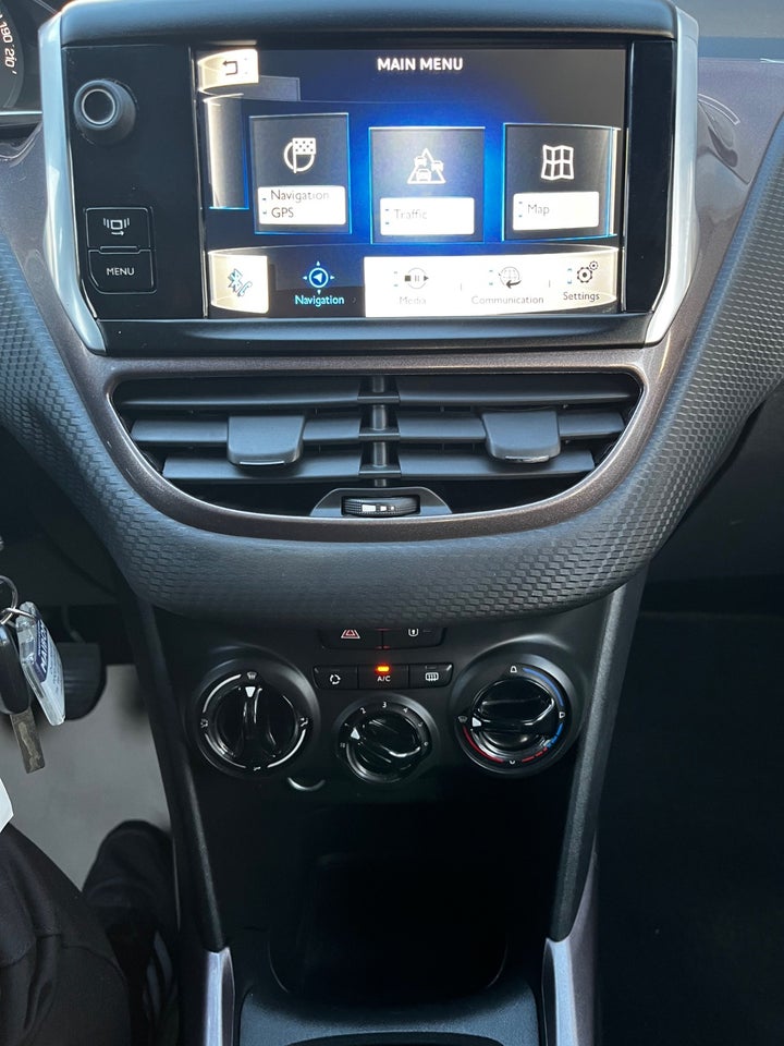 Peugeot 2008 1,4 HDi 68 City Style 5d