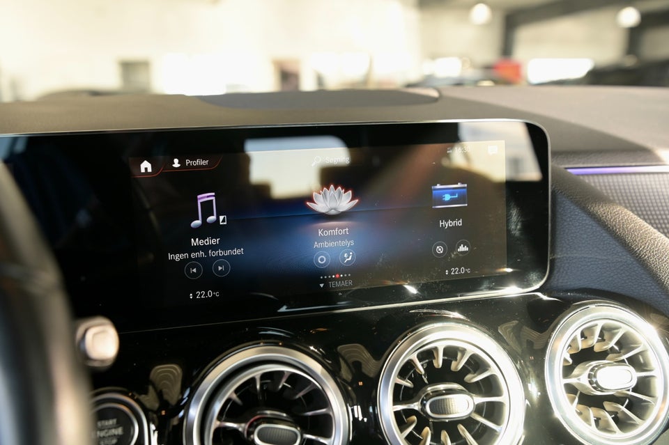 Mercedes GLA250 e 1,3 Progressive aut. 5d