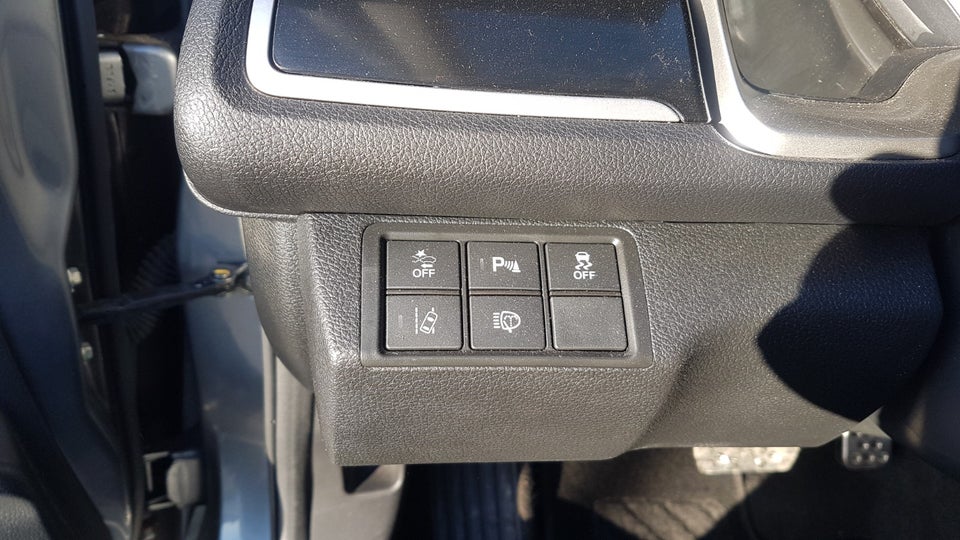 Honda Civic 1,5 VTEC Turbo Elegance CVT 4d