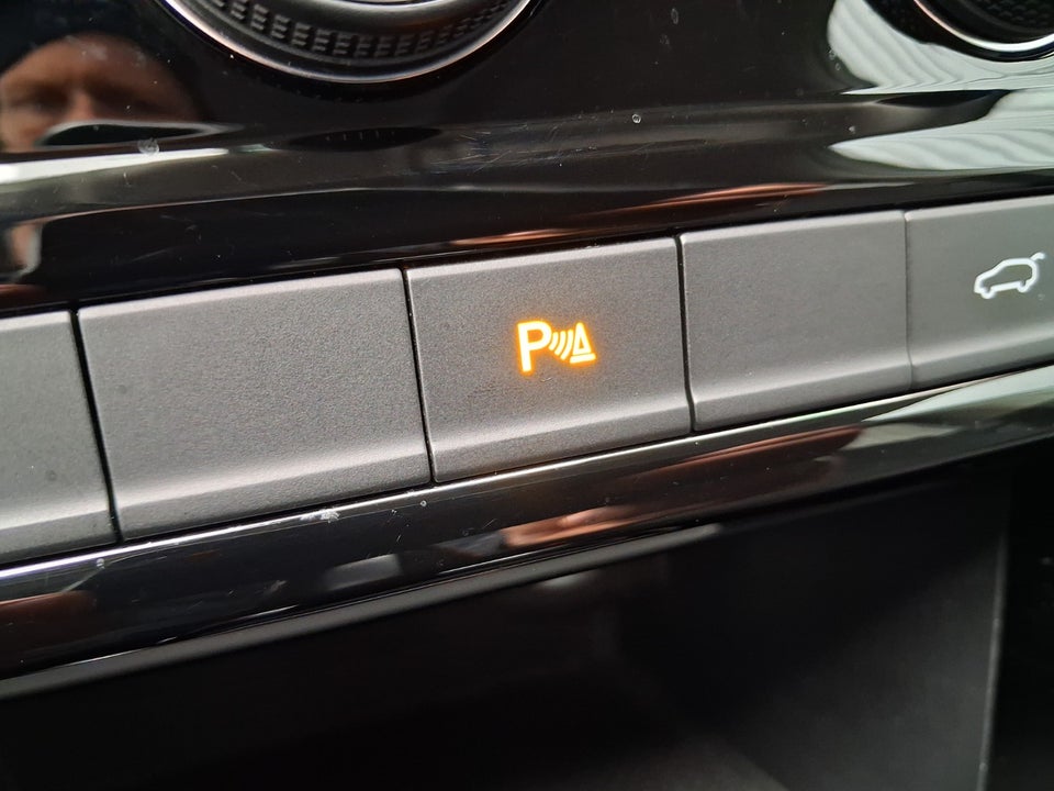 VW Touran 2,0 TDi 150 Highline DSG Van 5d