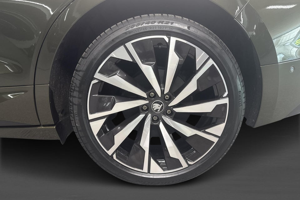 Skoda Enyaq 85 iV Sportline Maxx 5d