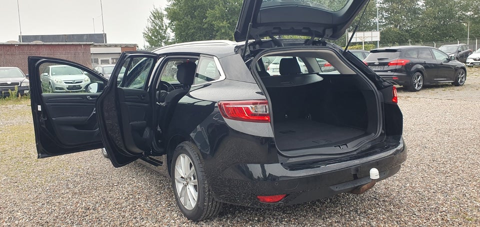 Renault Megane IV 1,2 TCe 130 Zen Sport Tourer 5d