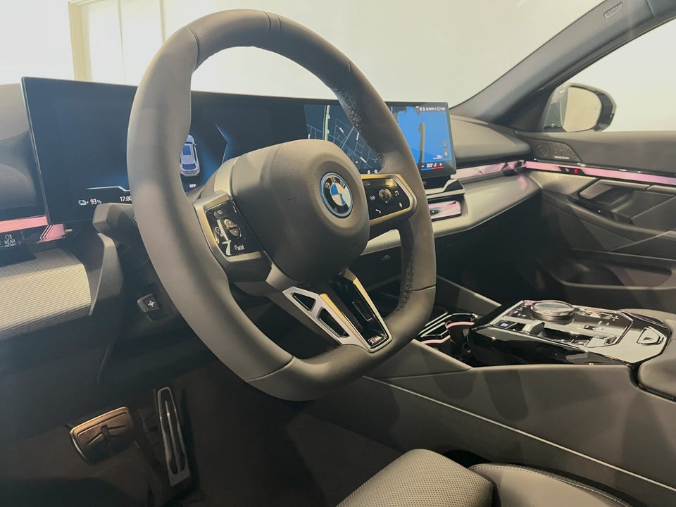 BMW i5 eDrive40 Touring M-Sport 5d