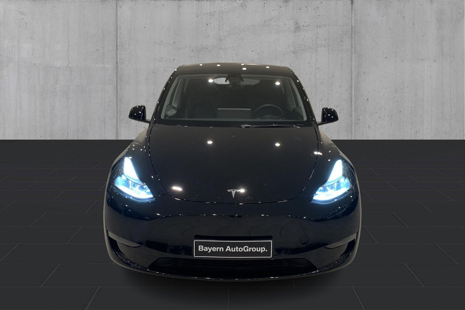 Tesla Model Y Performance AWD 5d