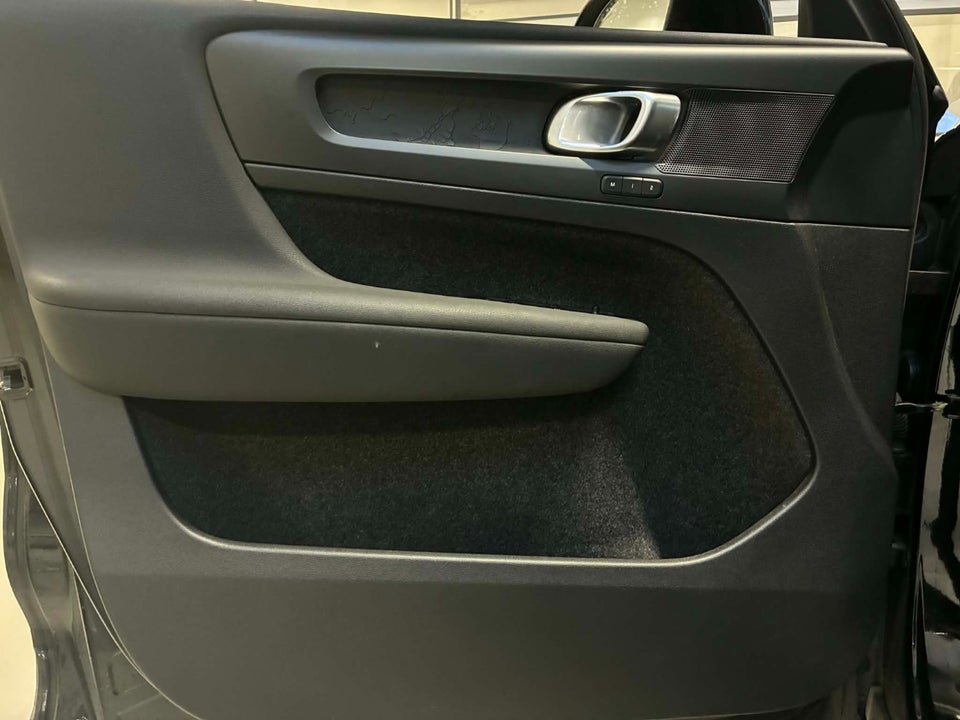 Volvo XC40 P6 ReCharge Plus 5d