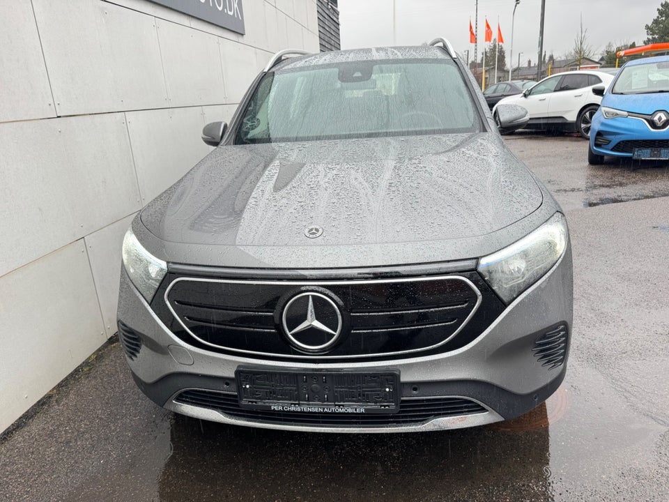 Mercedes EQB250 7prs 5d