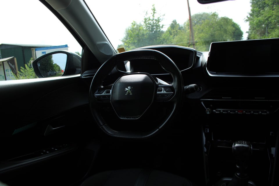 Peugeot 208 1,2 PureTech 100 Active 5d
