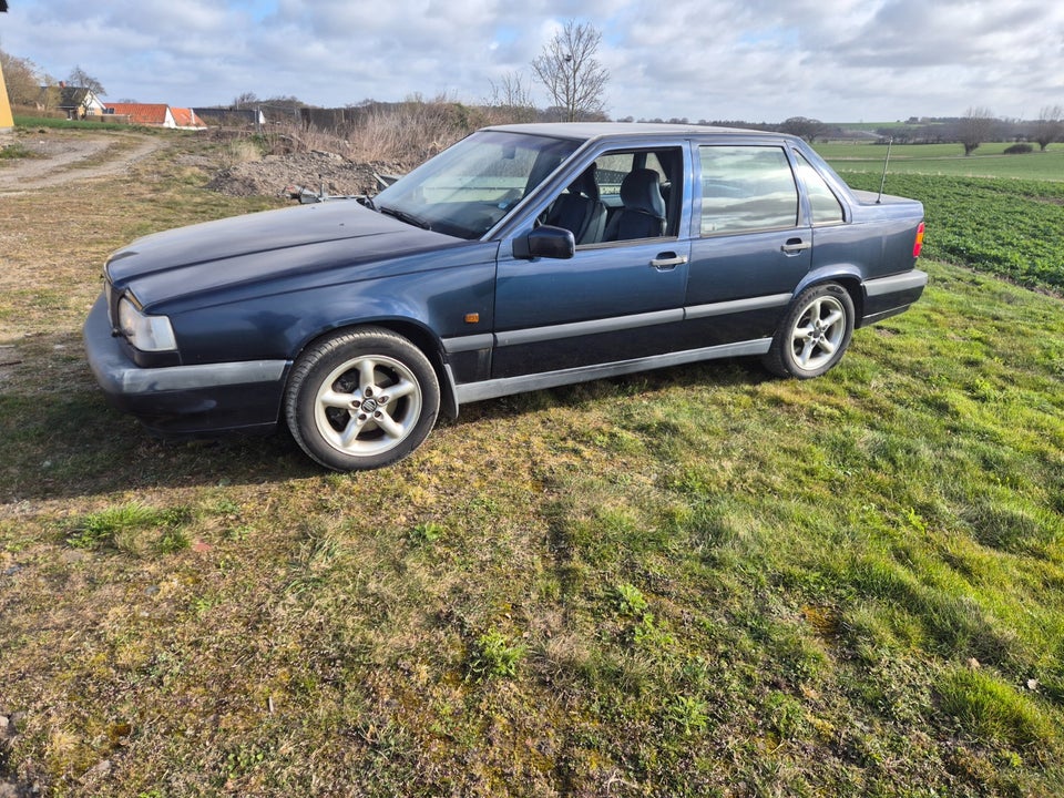 Volvo 850 2,5 GLT aut. 4d
