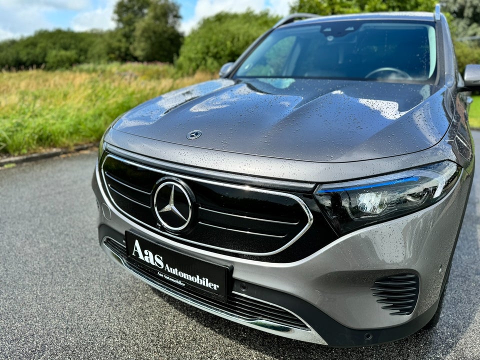 Mercedes EQB300 Progressive 4Matic 5d