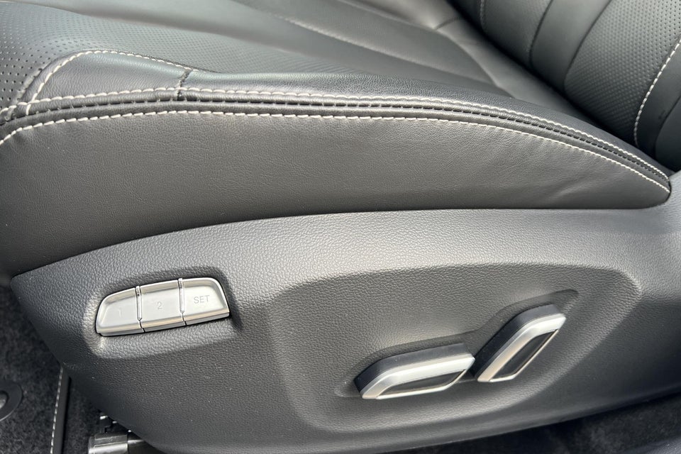 MG Marvel R Performance 5d