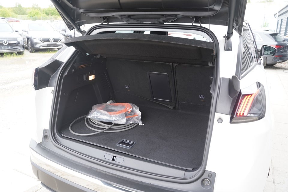 Peugeot 3008 1,6 Hybrid Allure Pack EAT8 5d