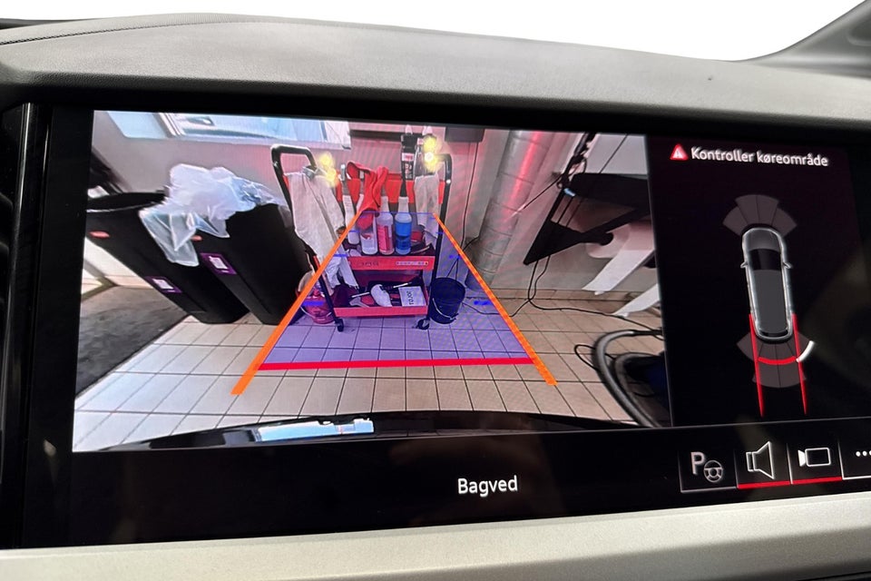 Audi Q4 e-tron 45 Progress 5d