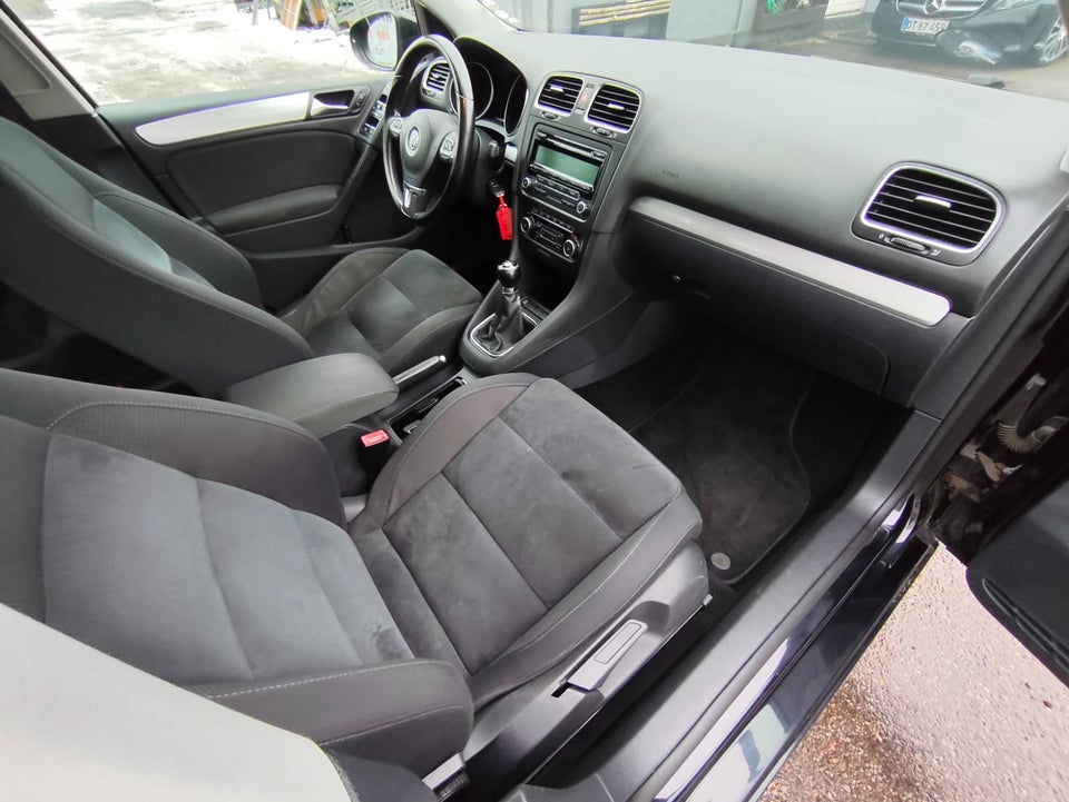 VW Golf VI 1,4 TSi 122 Comfortline 5d