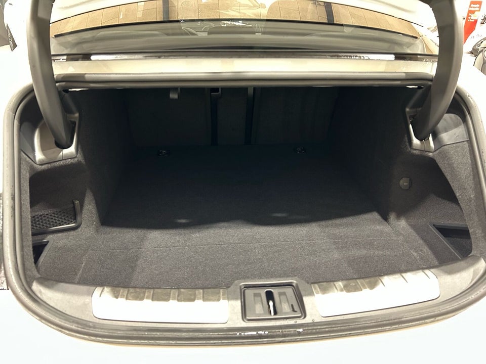 Audi e-tron GT quattro 4d