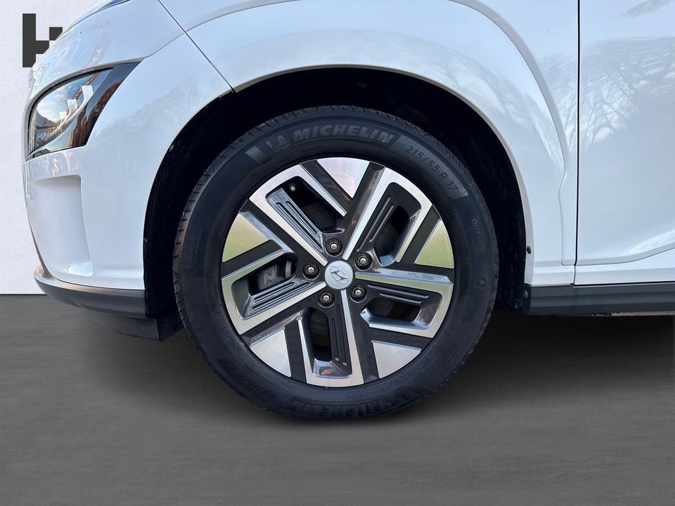 Hyundai Kona 64 EV Advanced 5d