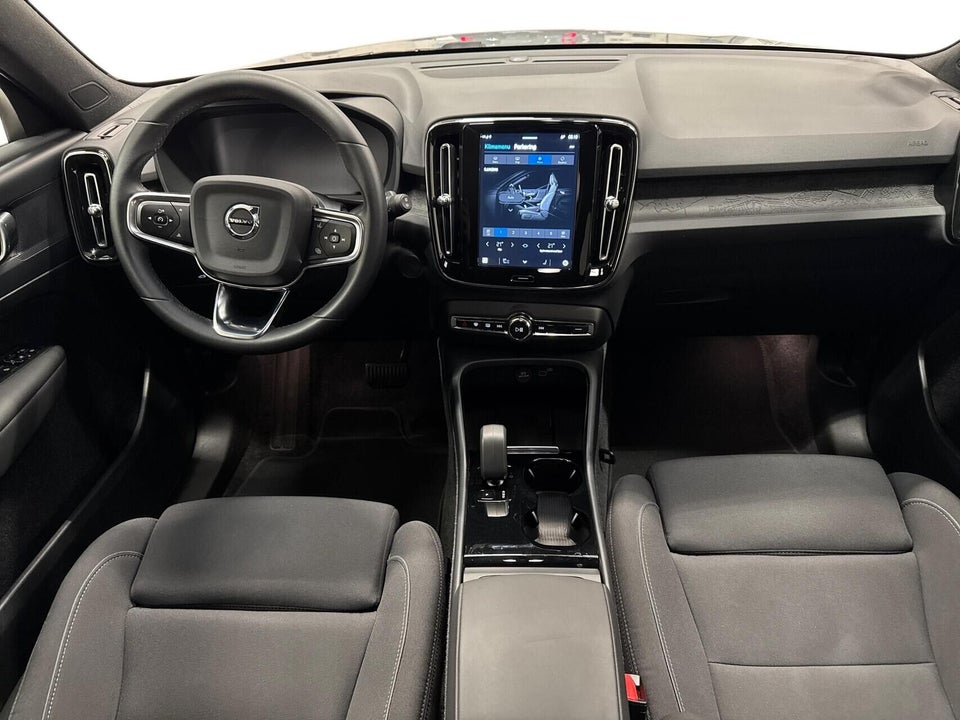 Volvo XC40 ReCharge Extended Range Core 5d