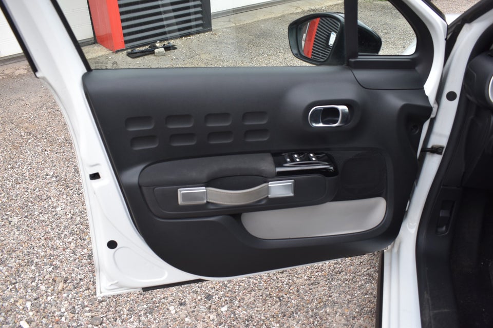 Citroën C3 1,2 PureTech 82 SportLine 5d