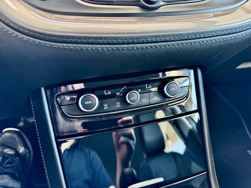 Opel Grandland X 1,2 T 130 Impress aut. 5d