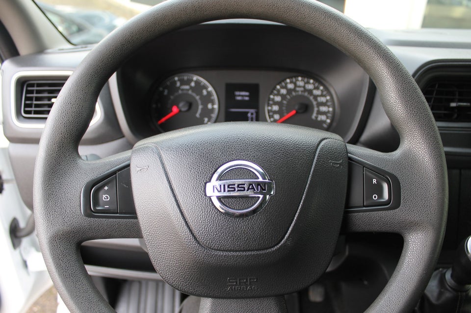 Nissan NV400 2,3 dCi 150 L2H2 Kassevogn