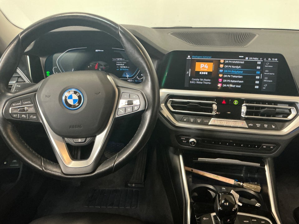 BMW 330e 2,0 Touring Sport Line aut. 5d