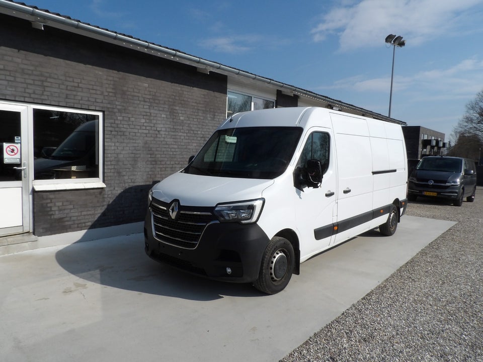 Renault Master IV T35 2,3 dCi 180 L3H3 Kassevogn