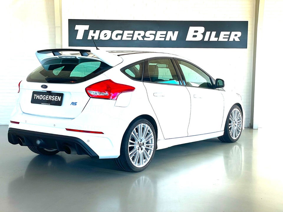 Ford Focus 2,3 SCTi 350 RS 5d