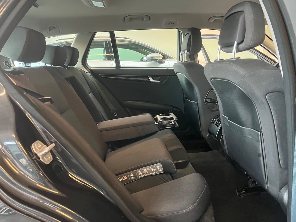 Mercedes C180 1,8 Elegance stc. BE 5d