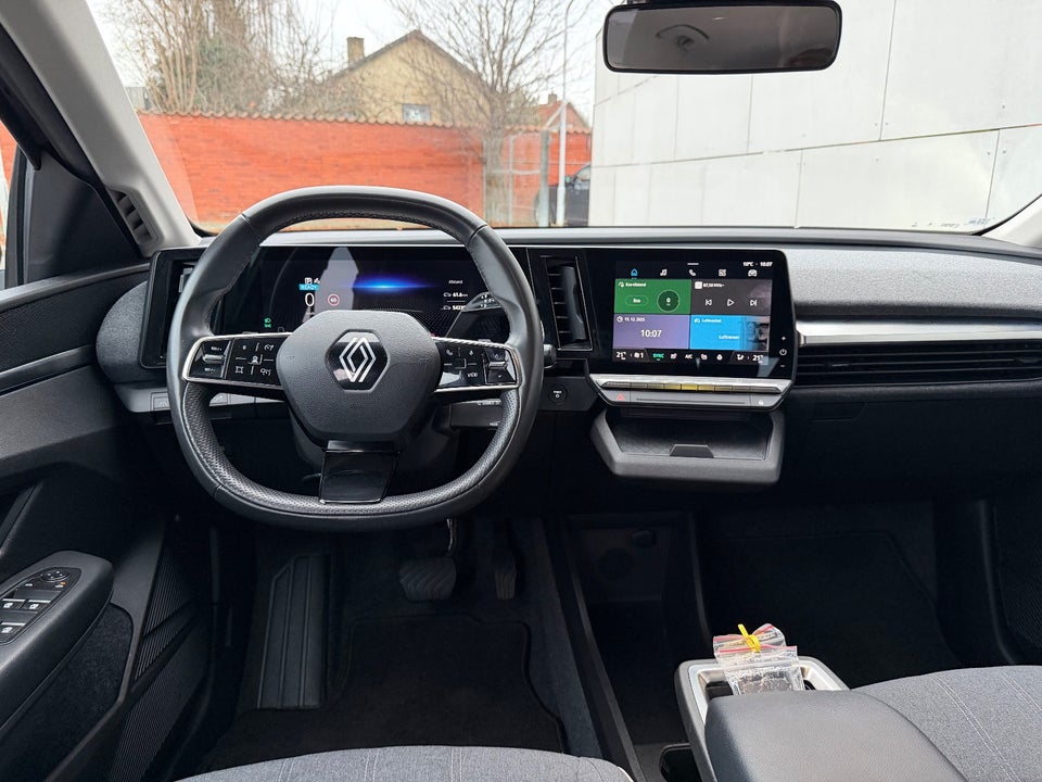 Renault Megane E-Tech 60 Equilibre 5d