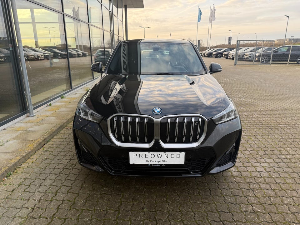 BMW iX1 xDrive30 M-Sport Premium 5d
