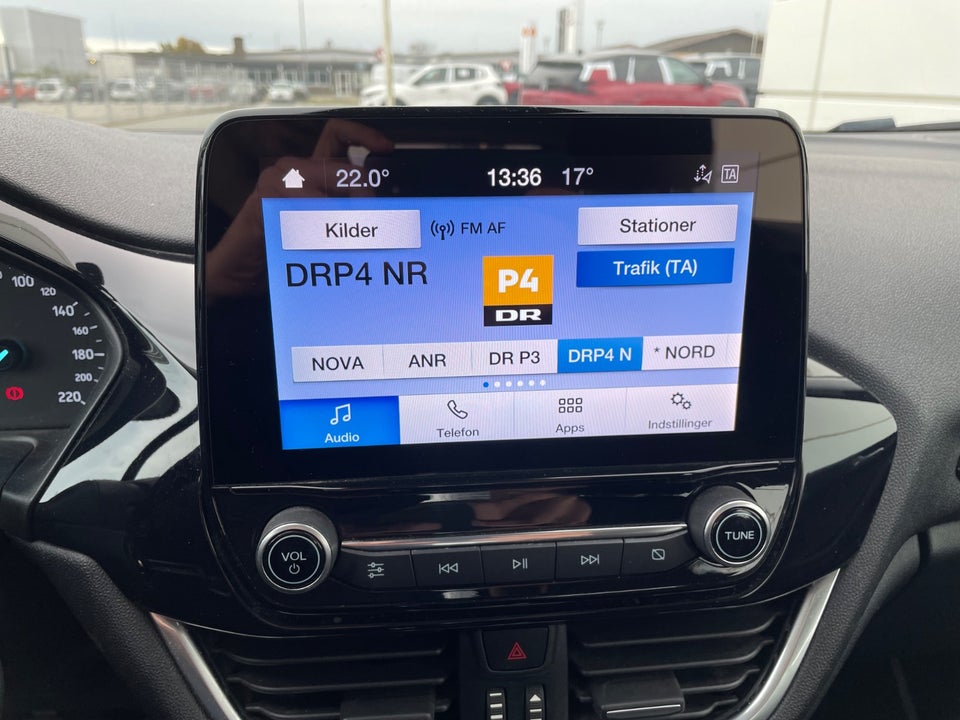 Ford Fiesta 1,0 EcoBoost mHEV Titanium X 5d